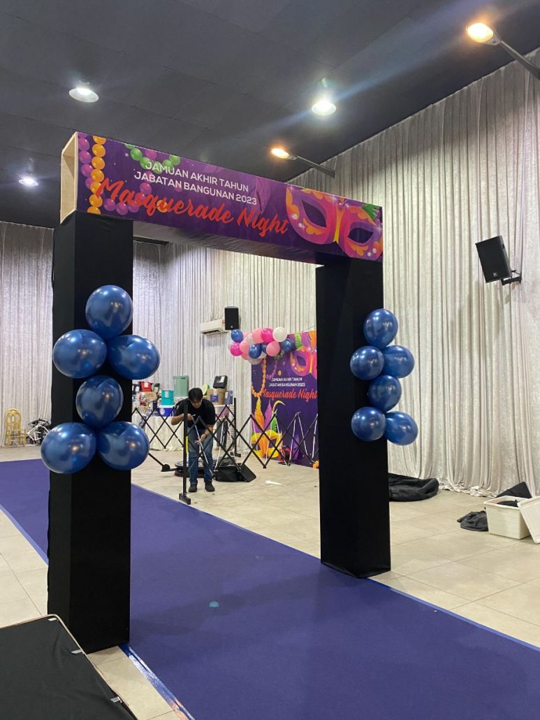 RUANG Entrance Custom